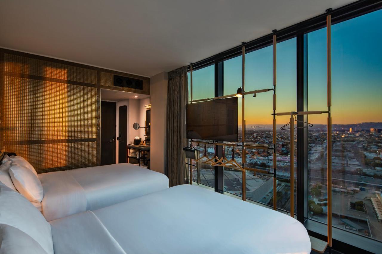 Moxy Downtown Los Angeles Exterior photo