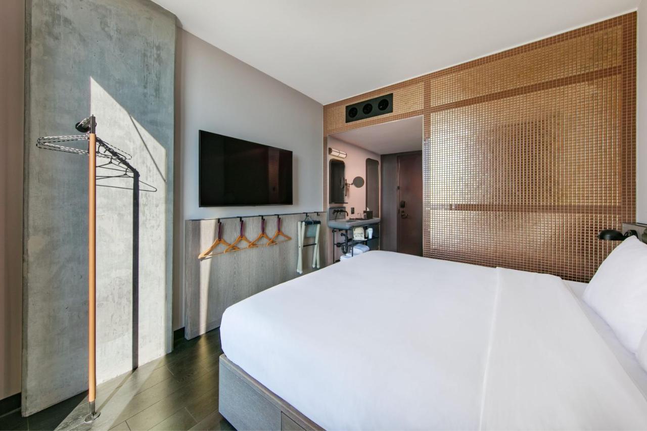 Moxy Downtown Los Angeles Exterior photo