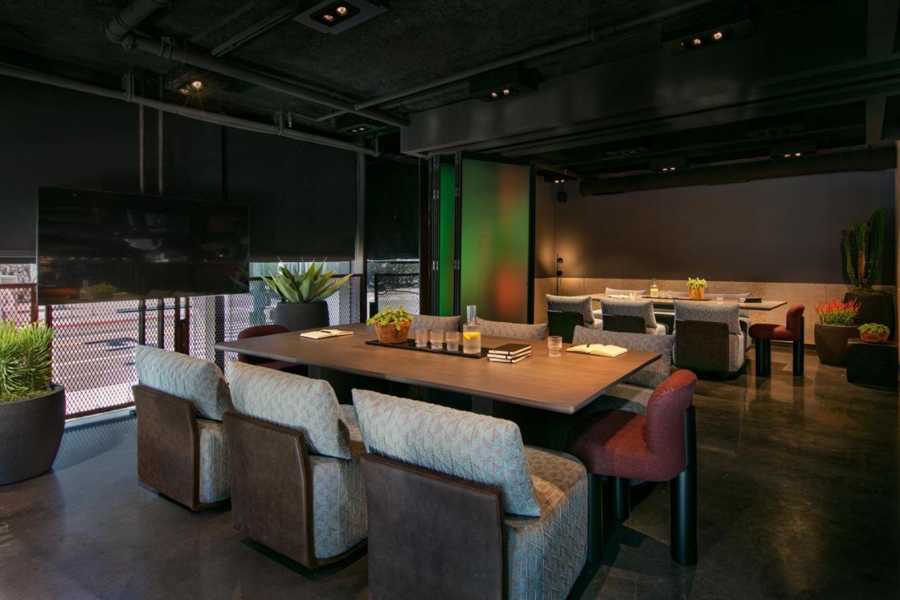Moxy Downtown Los Angeles Exterior photo