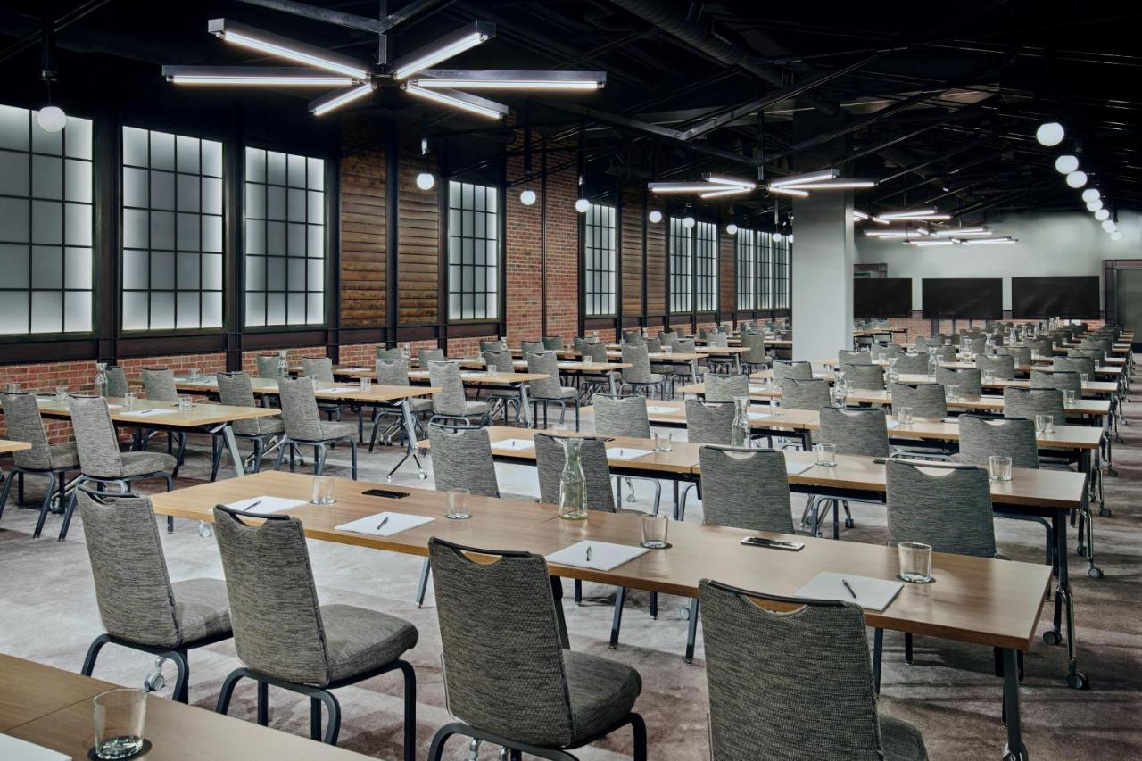 Moxy Downtown Los Angeles Exterior photo
