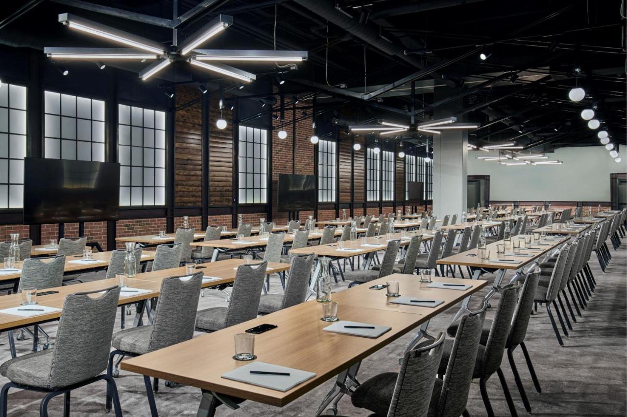 Moxy Downtown Los Angeles Exterior photo